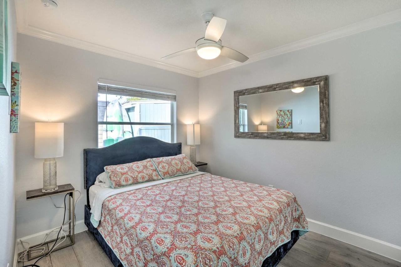 Indian Rocks Beach Duplex, Close To Beaches! شاطئ كليرووتر المظهر الخارجي الصورة