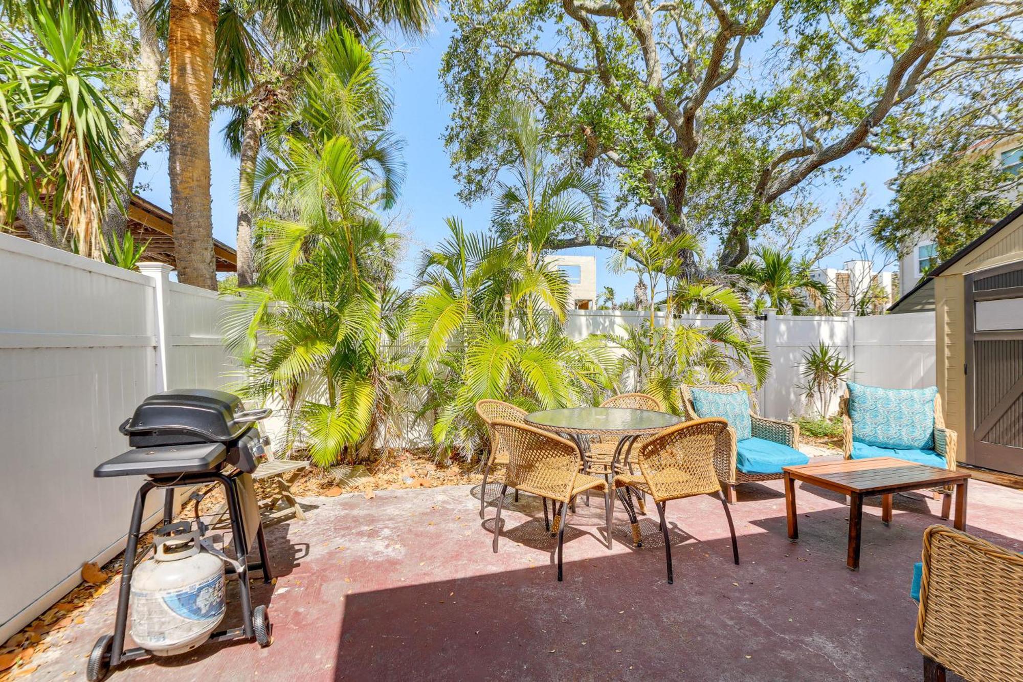 Indian Rocks Beach Duplex, Close To Beaches! شاطئ كليرووتر المظهر الخارجي الصورة