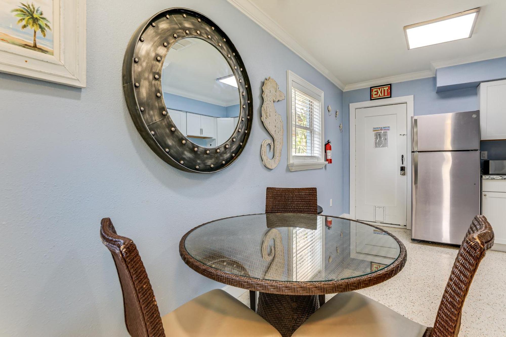 Indian Rocks Beach Duplex, Close To Beaches! شاطئ كليرووتر المظهر الخارجي الصورة